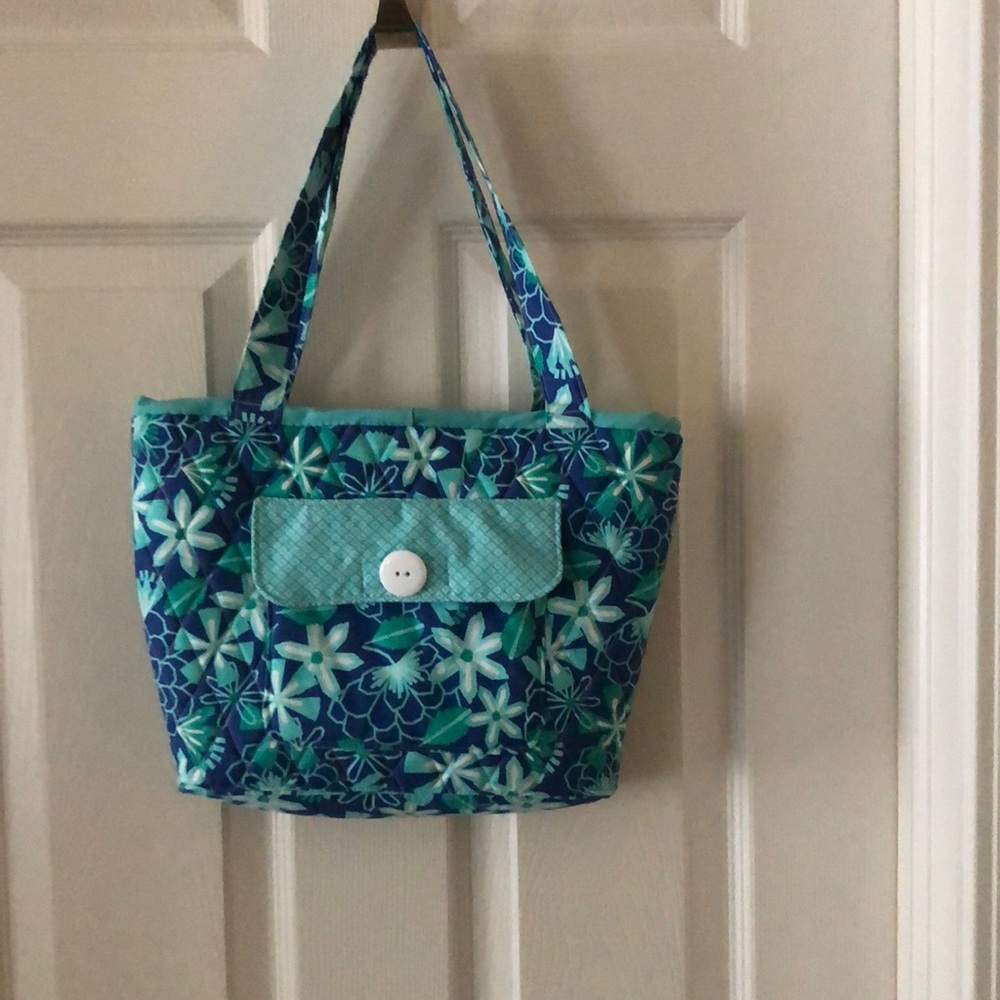 Quilted purse, newly homemade, front pocket, zip & cell phone pocket inside